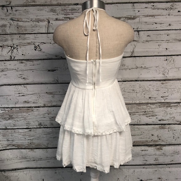 Teeze Me Halter Dress With Ruffle Bottom EUC - Picture 4 of 7